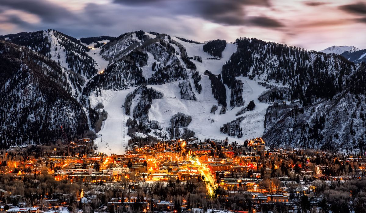 Dallas to Aspen Jet Charter: Your Ultimate Luxury Travel Guide